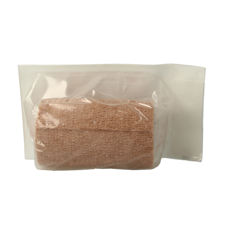 3M Coban self-adhesive bandage 10x4.5m, flexible elastic wrap for compression and support, shown in the image.