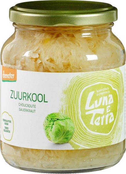 Luna E Terra Demeter organic sauerkraut in a 350g jar, made from fresh cabbage, part of the aardappelen, groente en fruit range.