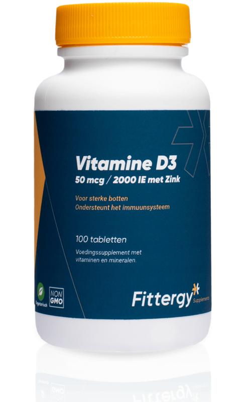 Fittergy Vitamin D3 50mcg with zinc supplement, 100 tablets, close-up of the bottle and tablets in blister packaging