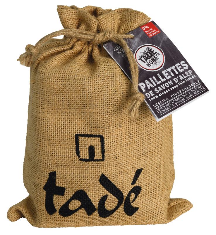 Aleppo Home Co Zeepvlokken voor de was, 750 gram, natural soap flakes for laundry, shown in a clear image.