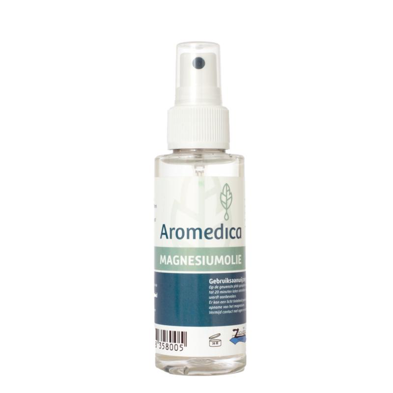 Aromedica Magnesium olie spray in 100ml bottle, natural body care product with a spray nozzle for easy application.