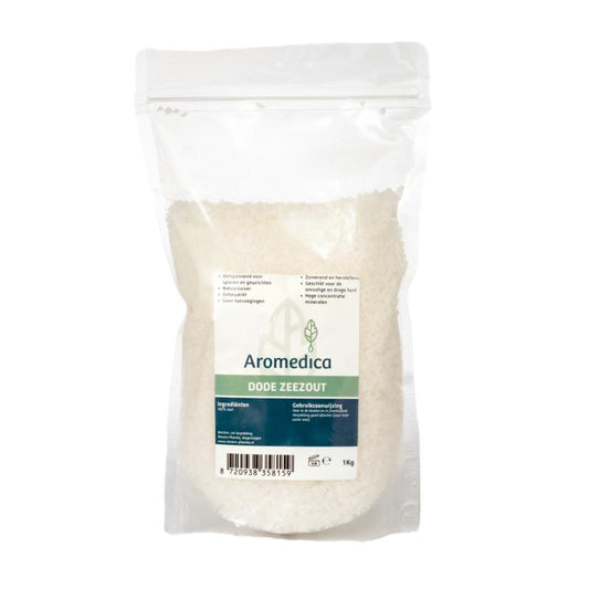 Aromedica Dode zeezout in a large 1kg bag, ideal for bath and shower use, with coarse salt crystals visible.