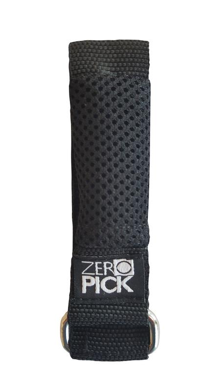 Zeropick black armband size L with citronella diffuser for insect bites and mosquito protection.