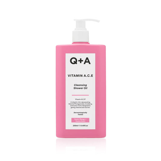 Q+A ShowerOil cleansing with vitamins A, E, and C in a 250ml bottle, ideal for nourishing bad en douche skin.