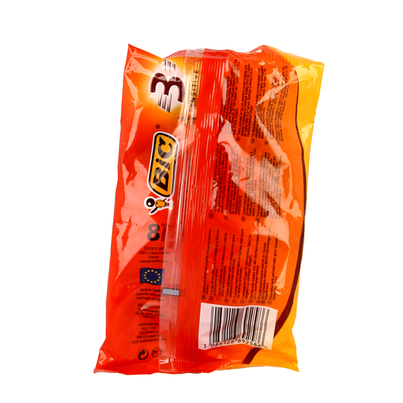 BIC 3 Sensitive disposable razor blades pouch with 8 pieces, featuring a sleek design and safety cover for comfortable shaving.