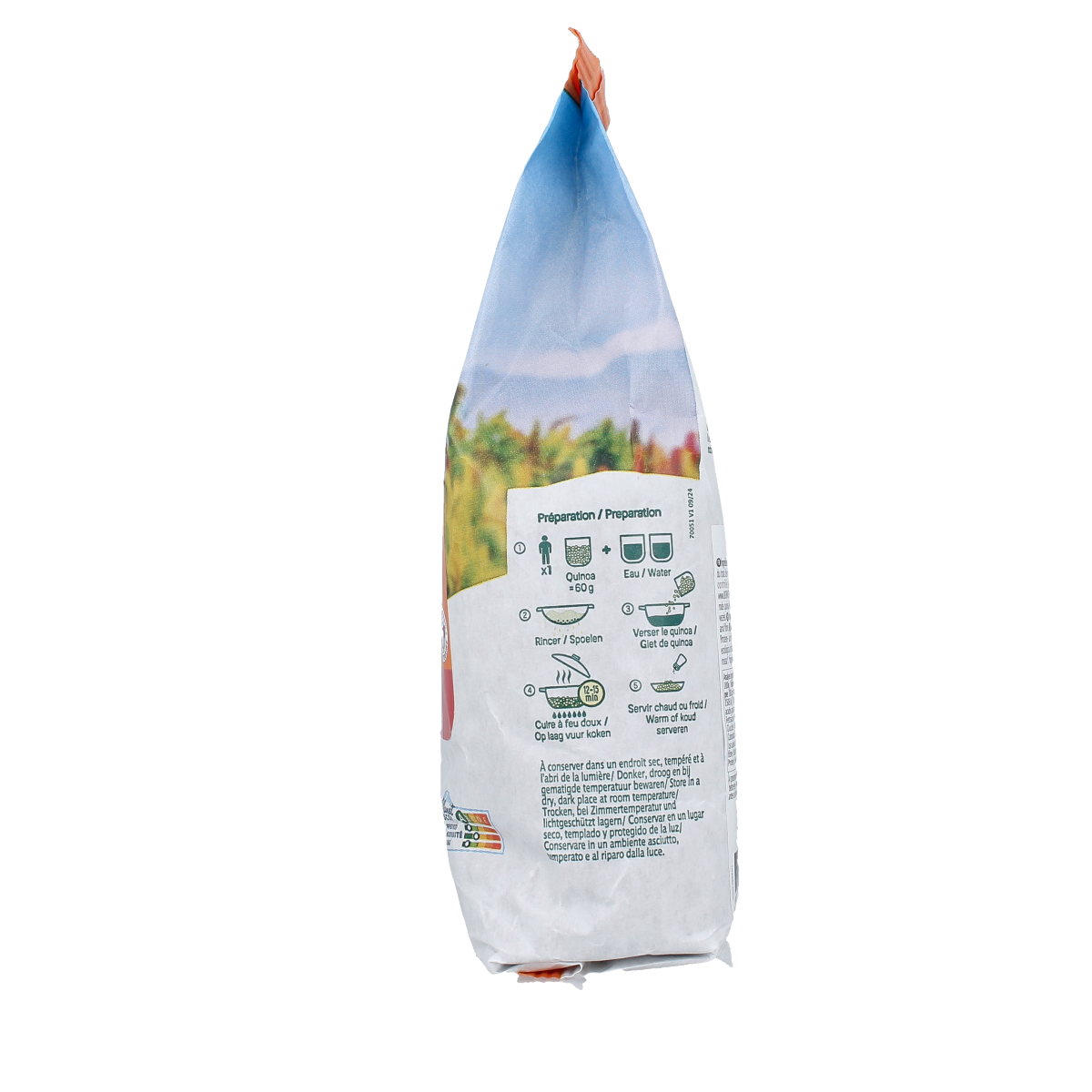 Primeal organic quinoa pasta in a 500g package, showing the raw quinoa grains and pasta shape on the label.