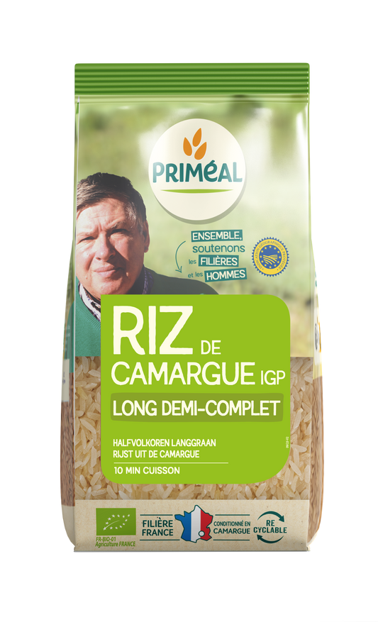 Primeal Halfvolkoren langgraan rijst Camargue bio, 500g, organic whole grain rice in a clear package.