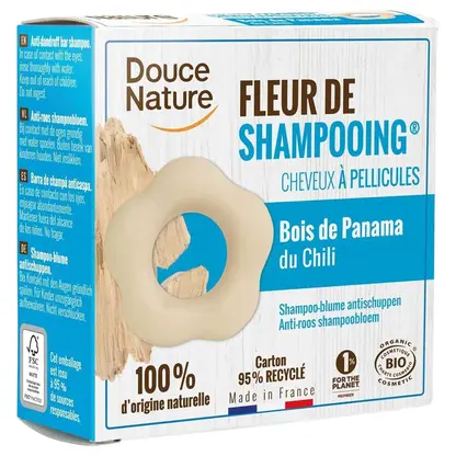 Douce Nature anti-dandruff shampoo bar with tea tree, 85g, natural hair care product for scalp soothing and cleanliness.