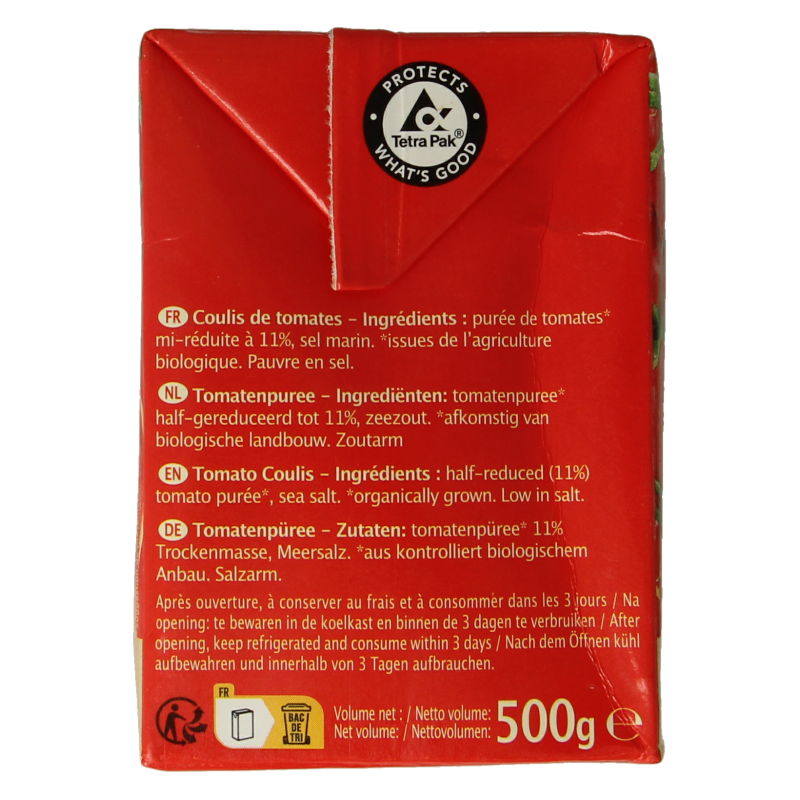 Primeal bio tomato puree in 500g jar, showcasing smooth, vibrant red tomato sauce for cooking and flavoring.