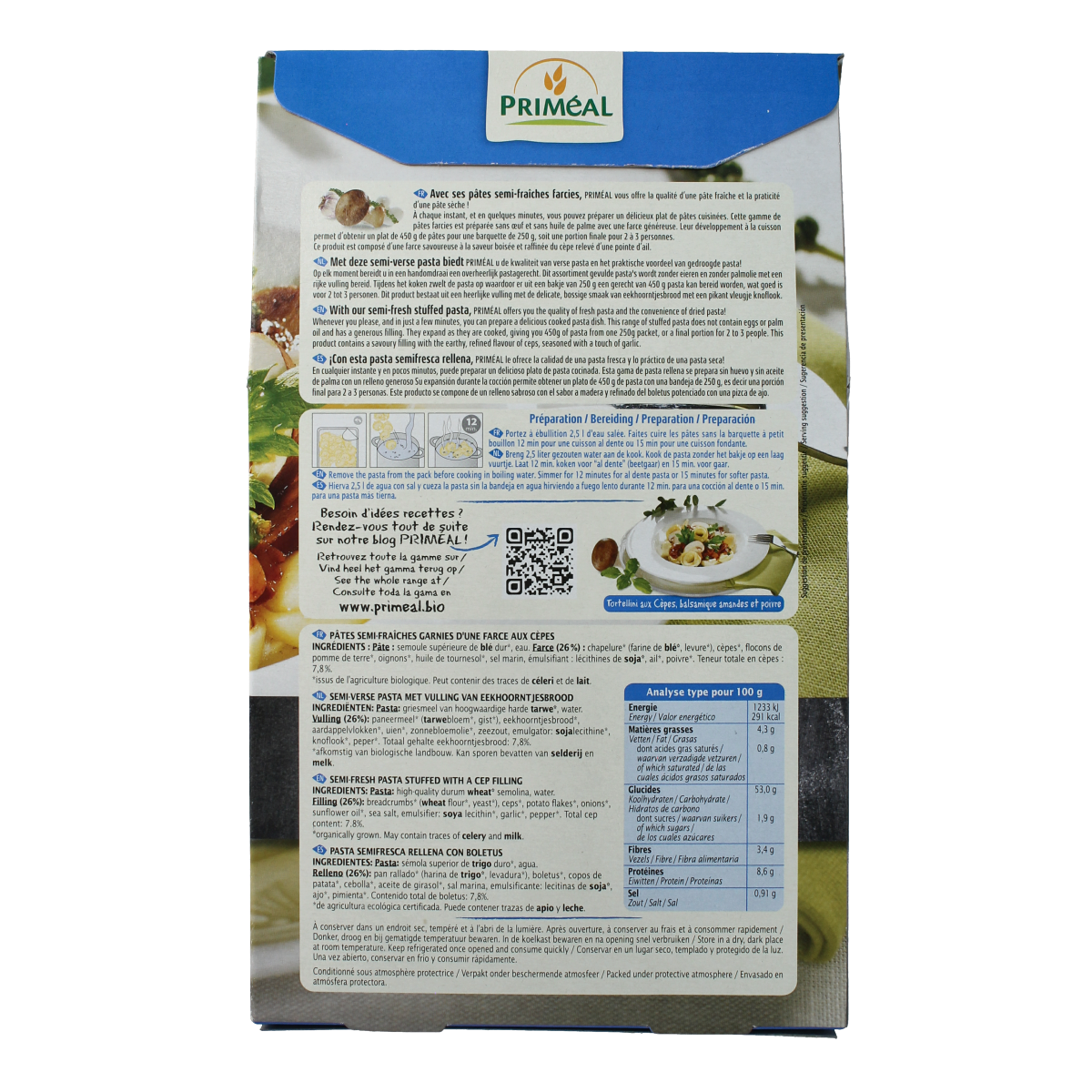 Primeal Tortellini with porcini mushroom in organic pasta and rice, 250g, displayed on a plate with ingredients around.