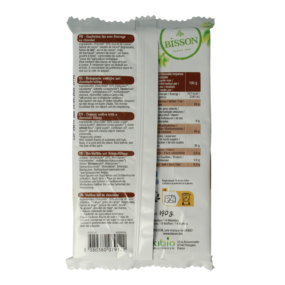 Bisson bio chocolate wafer cookies in 190g package, crispy koeken with chocolate coating and layered wafer texture