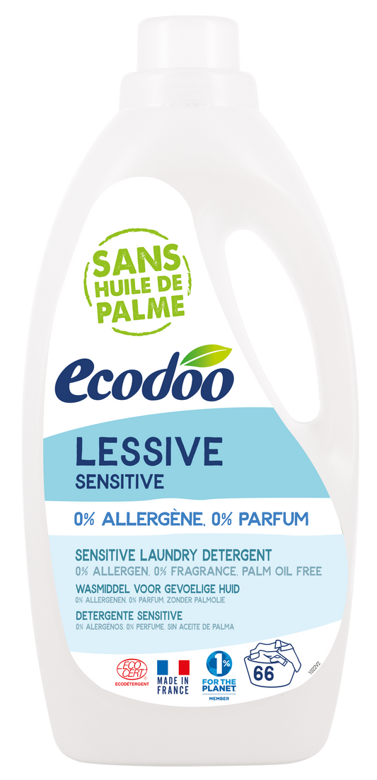 Ecodoo sensitive liquid laundry detergent in a 2-liter bottle, free from bio ingredients, suitable for delicate fabrics.