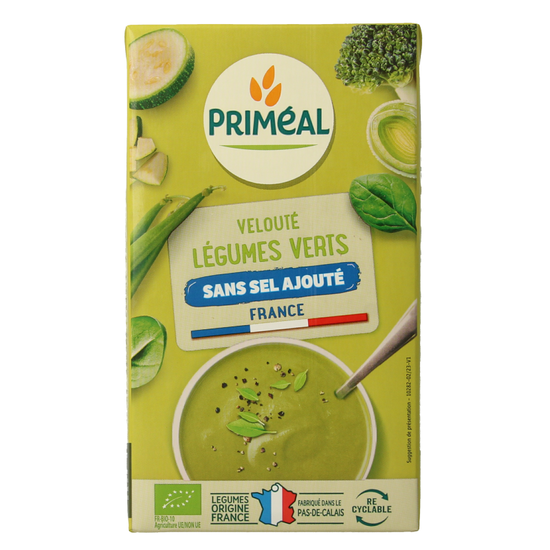 Primeal organic green vegetable soup in 1-liter container, showcasing fresh, vibrant green vegetable ingredients.