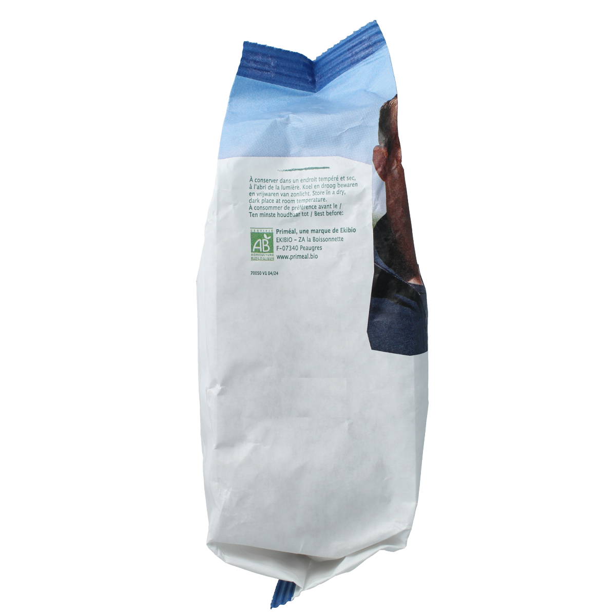 Primeal organic whole wheat fusilli pasta in 500g package, showcasing twisted pasta strands on a white background.