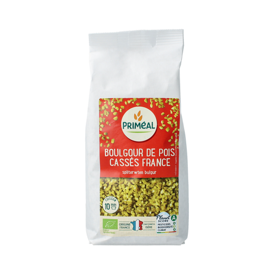 Primeal organic bulgur and split peas pasta and rice mix in a 500g package, natural and healthy food product.