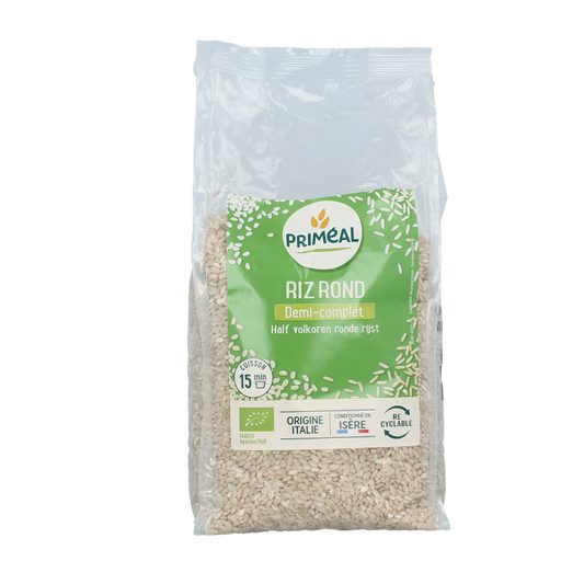 Primeal organic whole round rice in a 1kg package, showing polished, round grains suitable for cooking or rice dishes.