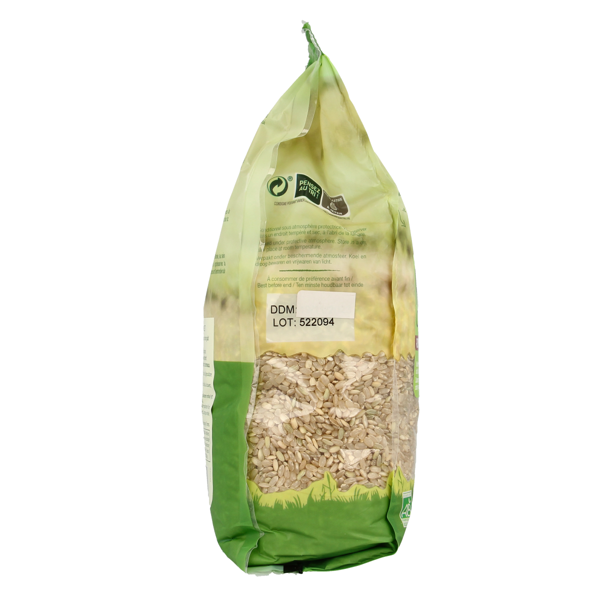Primeal organic whole round Camargue rice in a 1kg package, showcasing the rice grains in a natural setting.