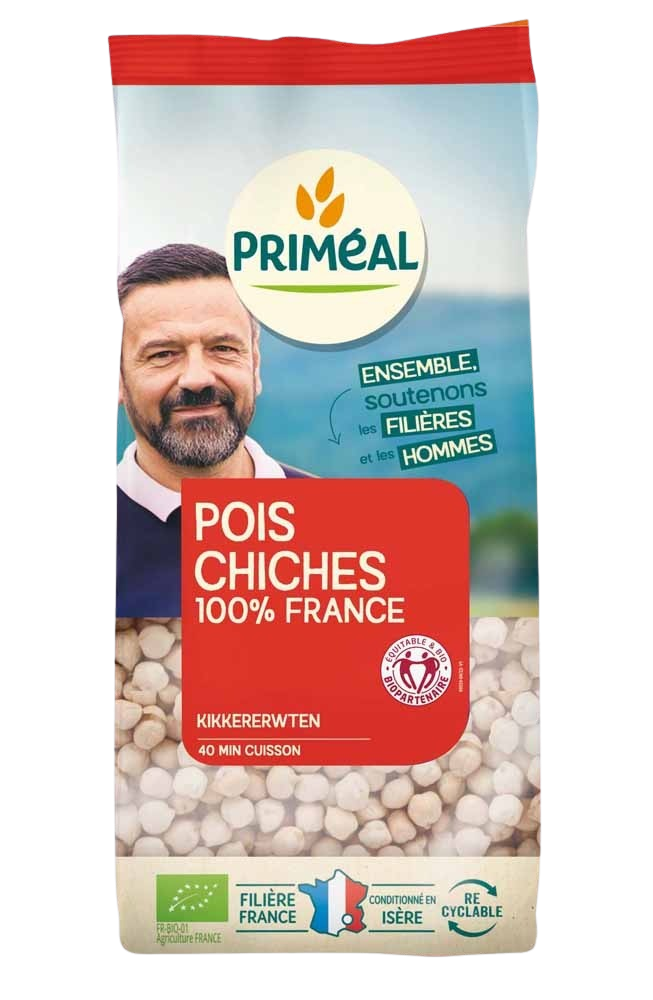 Primeal organic French chickpeas in a 500g package, fresh and ready to cook, from the vegetable and fruit category.