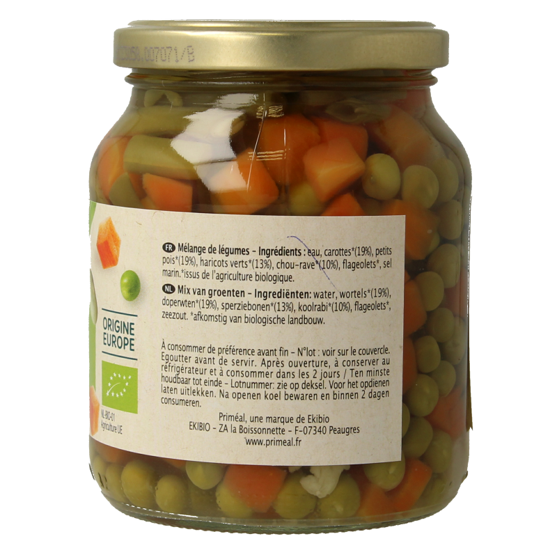 Primeal organic mixed vegetables including potatoes, carrots, and peas in a 350g package, fresh and ready to cook.