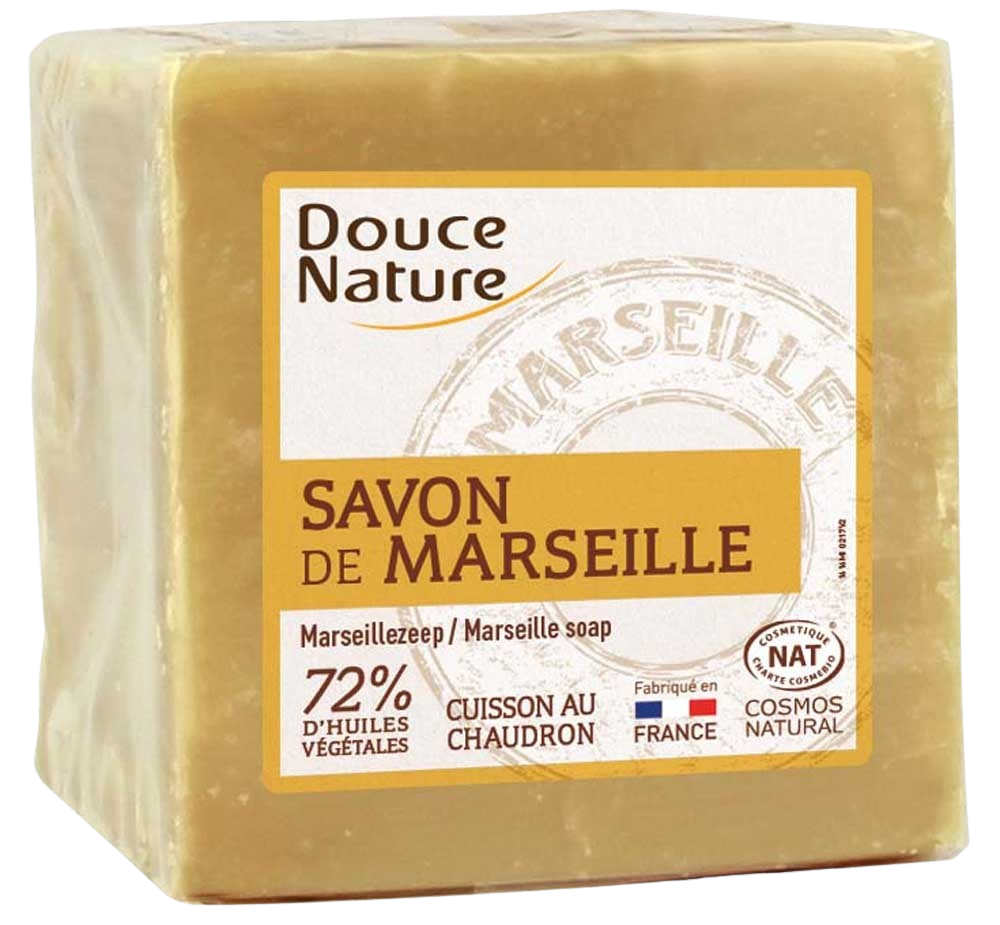 Douce Nature Zeep Marseille palm bio soap in a 600g bar, natural and eco-friendly with fresh, authentic Marseille soap appearance.
