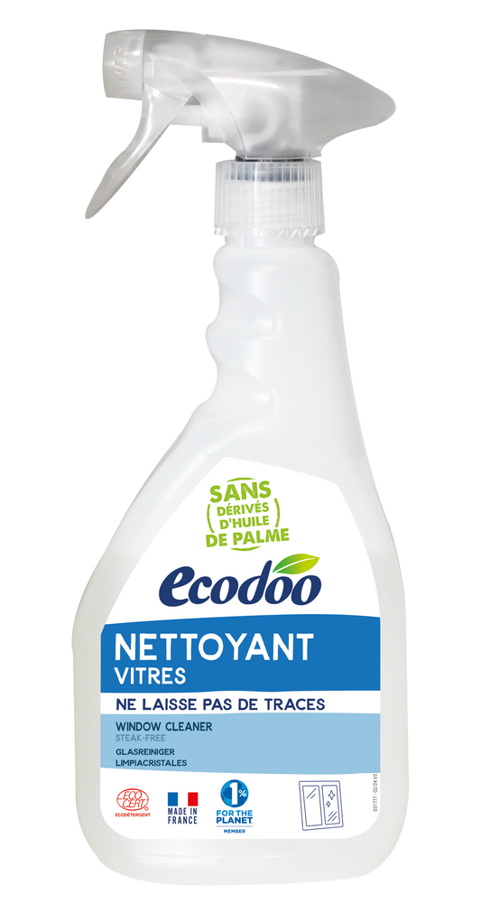 Ecodoo Glasreiniger bio 500ml bottle of eco-friendly glass cleaner with spray nozzle for cleaning windows and mirrors.