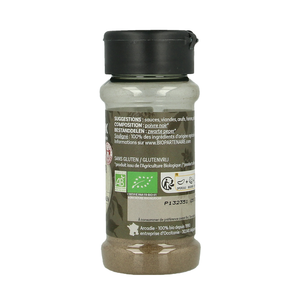 Cook organic ground black pepper in a 45g container, ideal for seasoning and enhancing dishes in the kitchen.