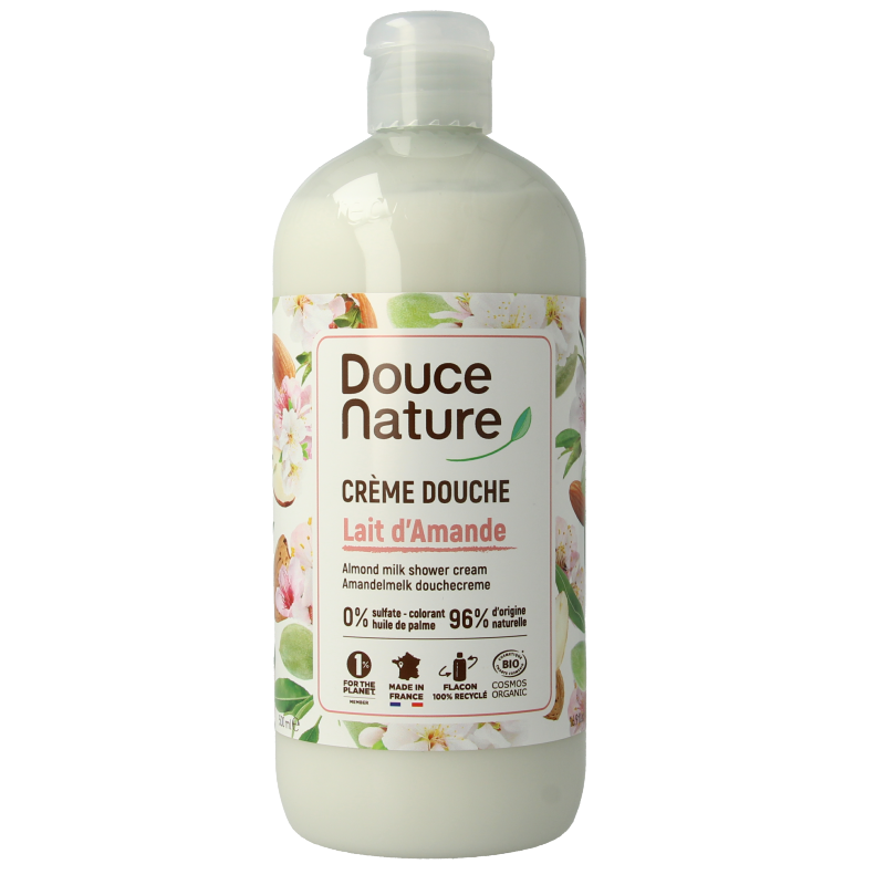 Douce Nature almond milk shower cream in a 500ml bottle, gentle bad en douche product with creamy texture and natural ingredients.