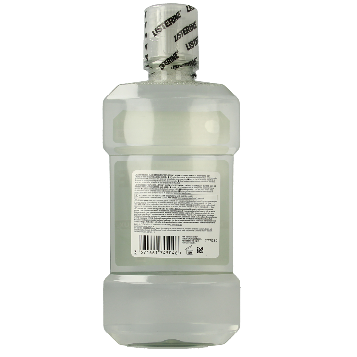 Listerine Naturals mouthwash in a 500ml bottle, a natural oral care rinse for fresh breath and oral hygiene.