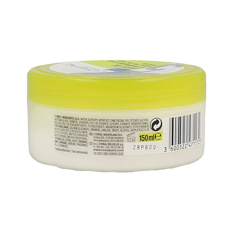 Studio Line invisible fix gel in a 150ml pot, ideal for hair styling and strong hold, shown in the image.