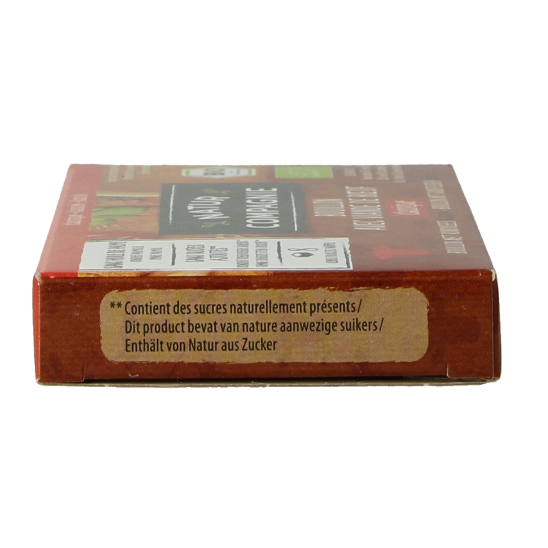 Natur Compagnie bio rundvleesbouillon blokjes, 8 stuk, in clear packaging, for making flavorful soups and broths.