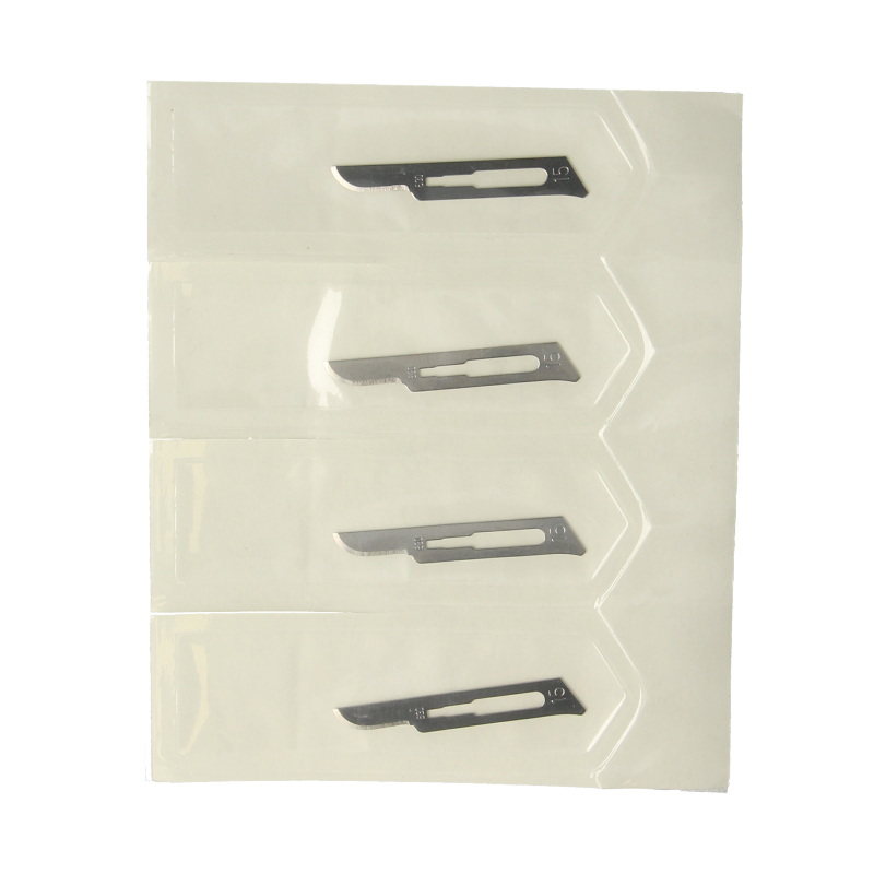 Sterile Malteser scalpel blades, 5cm, stainless steel, set of 4 for medical use, with product code 1015/15.