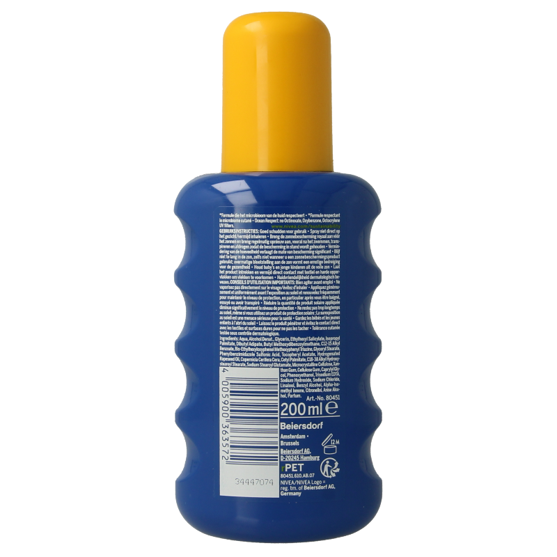 Nivea Sun Protect & Hydrate SPF20 sunscreen spray in 200ml bottle, showing the product with blue and white packaging.