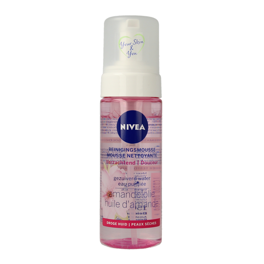 Nivea Visage reinigingsmousse droge huid 150.00 Milliliter