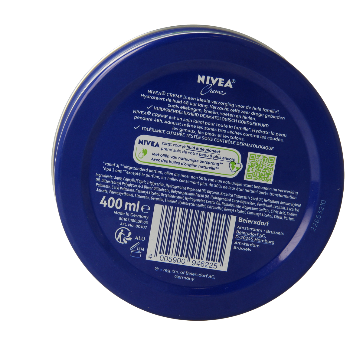 Nivea Creme body lotion in a 400ml jar, smooth white cream for moisturizing and skin care.