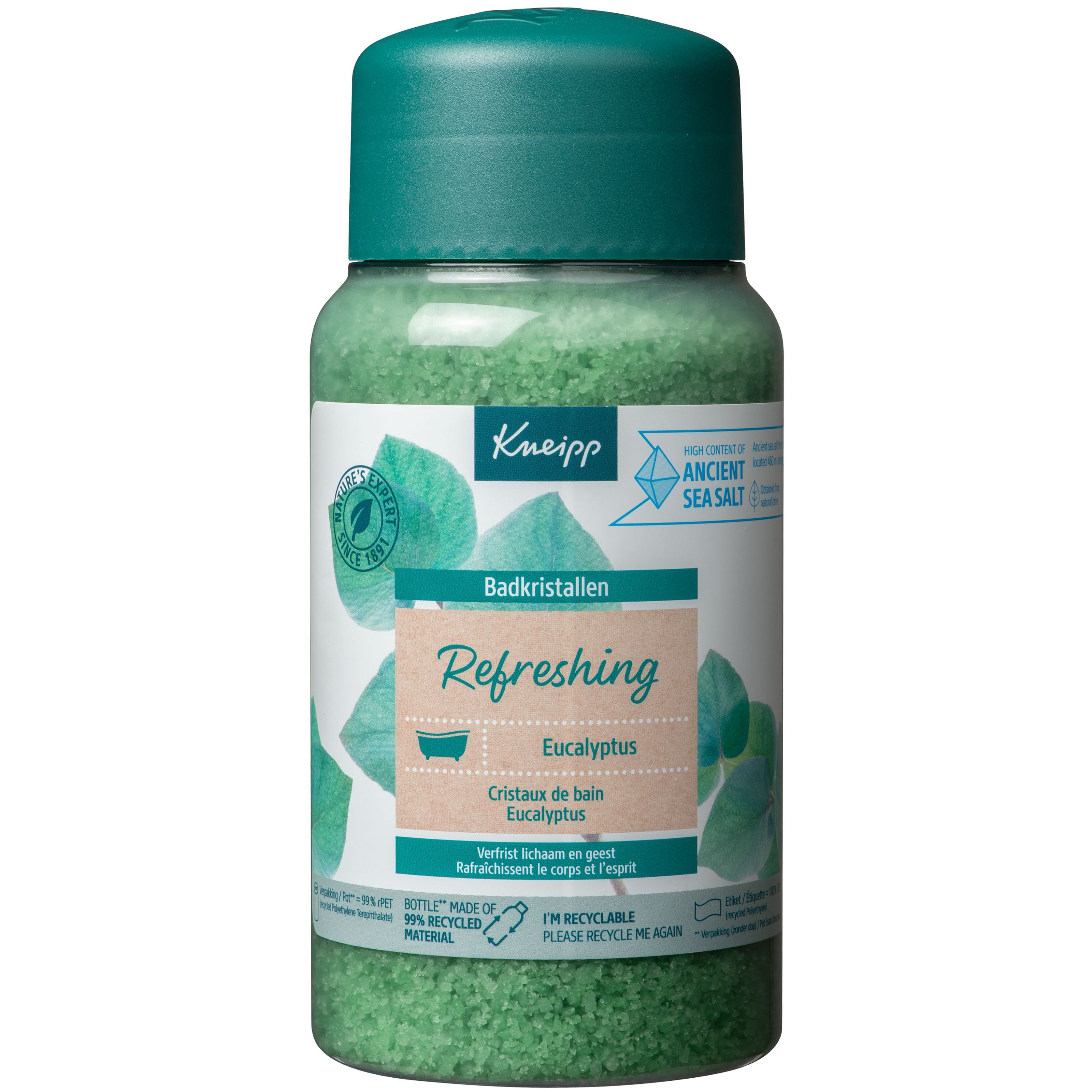 Kneipp refreshing eucalyptus bath crystals in a 600g container, perfect for relaxing bath and shower experiences.