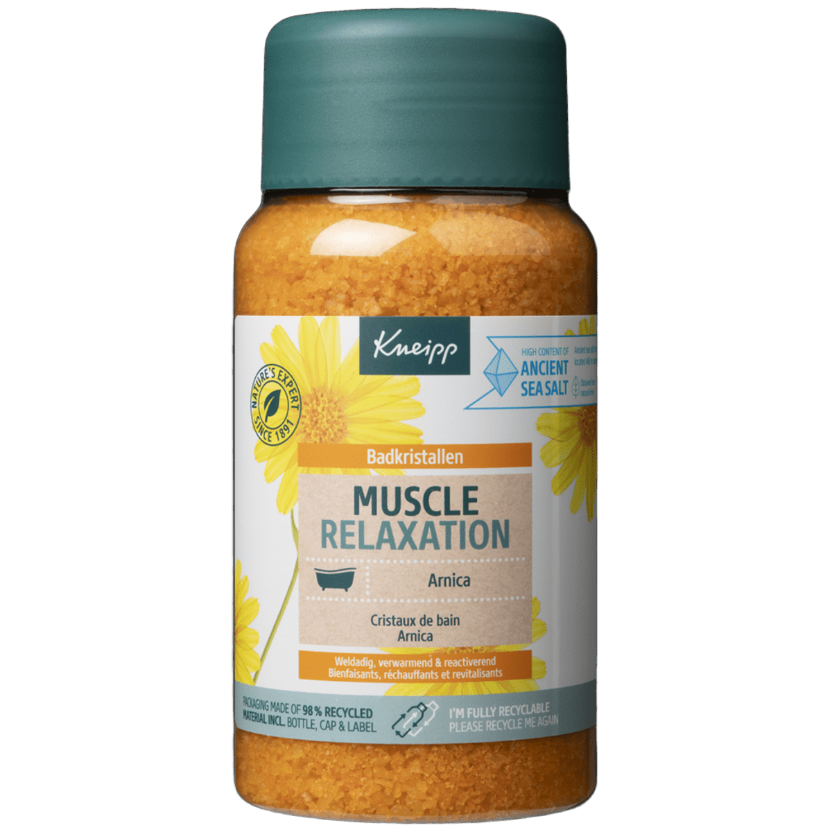 Kneipp muscle relaxation arnica bath crystals in a 600g jar, designed for soothing muscle relief in bath or shower use.