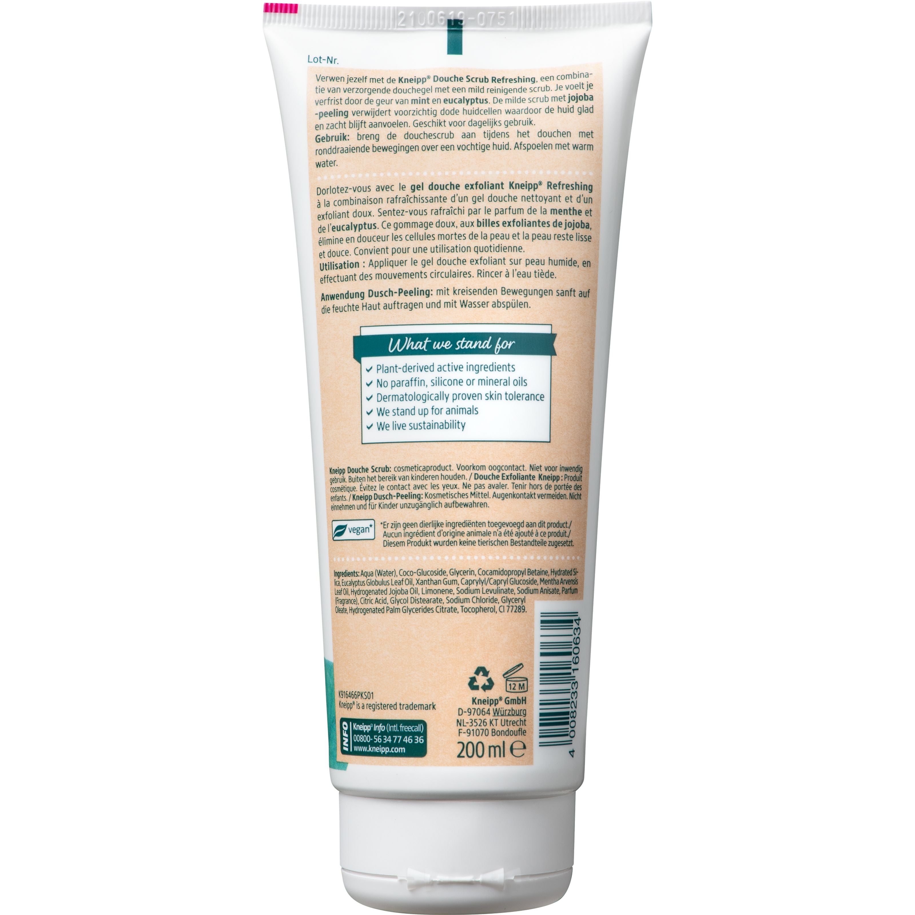 Kneipp Refreshing douche scrub with mint, eucalyptus, and jojoba in a 200ml bottle, designed for invigorating body cleansing.