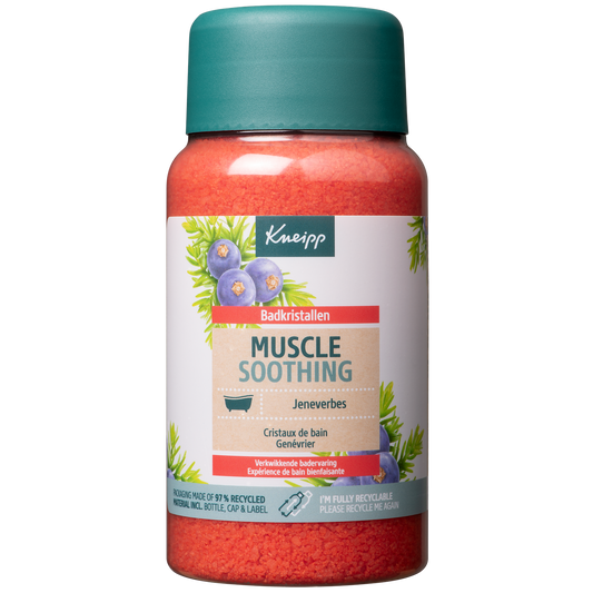 Kneipp Muscle Soothing bath crystals in a 600g jar, designed for relaxing muscle relief in a bath or shower.