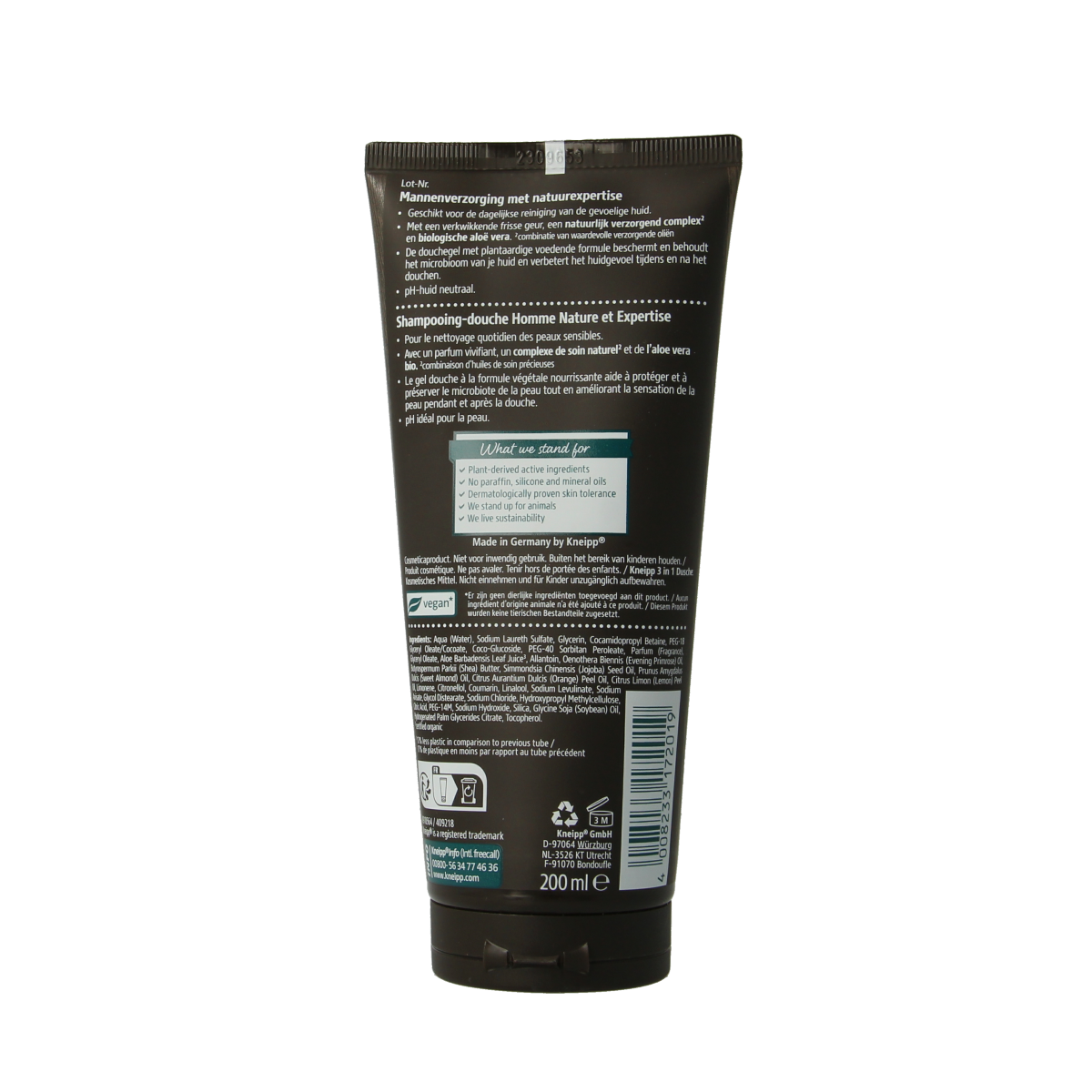 Kneipp Men 3-in-1 Fresh & Sensitive shower gel and body wash in 200ml bottle, designed for men's skin care.