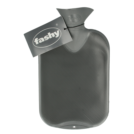 Fashy warmwater kruik in antraciet met dubbele ribbel, 2-liter capacity, soft fabric cover, designed for heat retention and comfort.