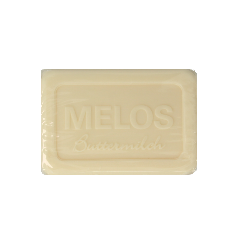 Speick Zeep Karnemelk soap bar, 100 grams, with natural ingredients and creamy texture, shown in a close-up image.