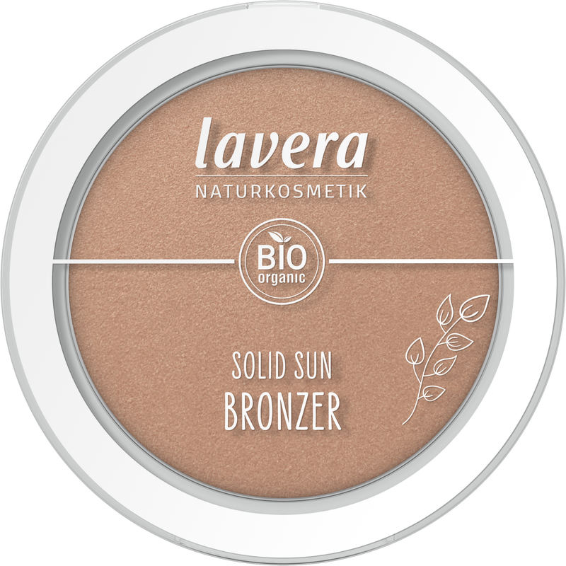 Lavera Solid Sun Bronzer Soleil Kiss 01 in 5.50g compact, showing the natural bronzer powder with a smooth surface.