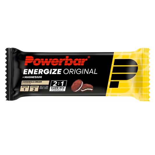 Powerbar Energize Cookies & Cream sport nutrition bar, 55g, with chocolate cookie flavor and energy-boosting ingredients.