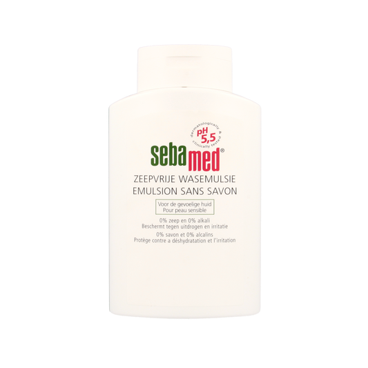 Sebamed Zeepvrij Wasemulsie for bath and shower, 500ml, soothing skin cleanser with gentle, soap-free formula.
