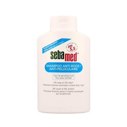 Sebamed Anti-Roos Shampoo 400ml bottle with label, designed for scalp care and dandruff prevention.