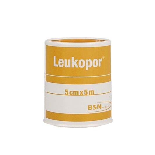 Leukopor Hechtpleister 5m x 5cm adhesive bandage, sterile tape for wound dressing, shown on white background.