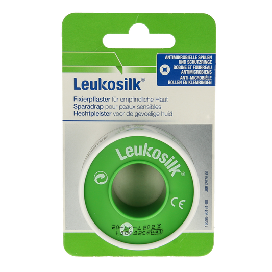 Leukosilk Hechtpleister eurolock 5m x 2.5cm, flexible adhesive bandage for wound protection, in a single pack.