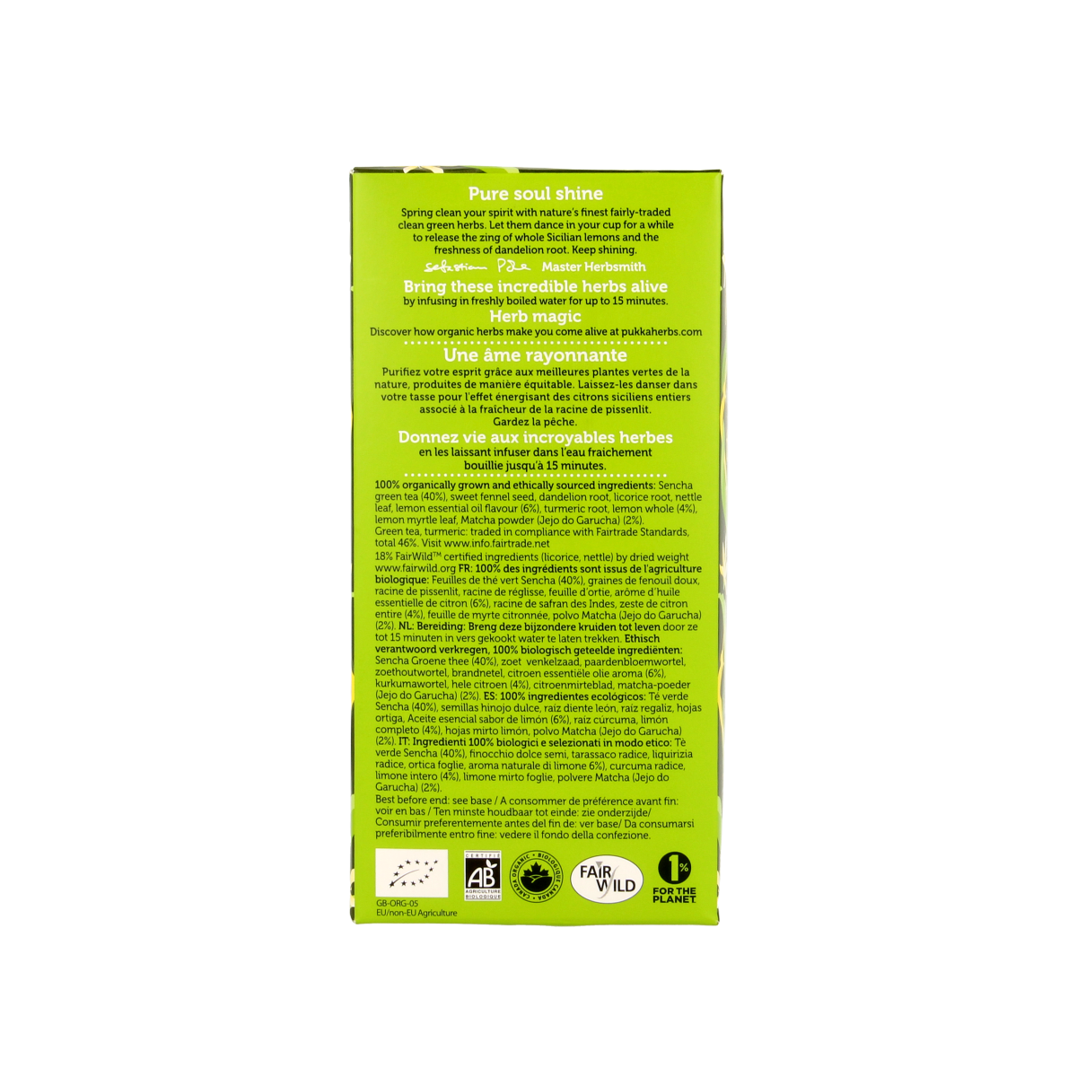 Pukka Clean Matcha Green Bio tea in 20 tea bags, vibrant green tea leaves in a box, natural organic tea product.