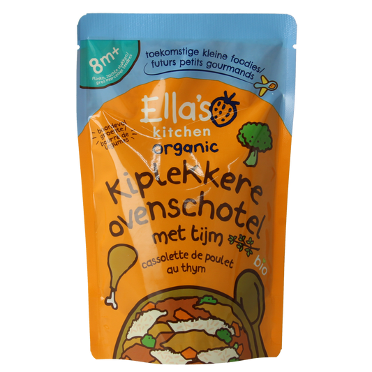 Ella's Kitchen Kiplekkere ovenschotel with thyme for babies 8+ months, organic, 190g, served in a baking dish.