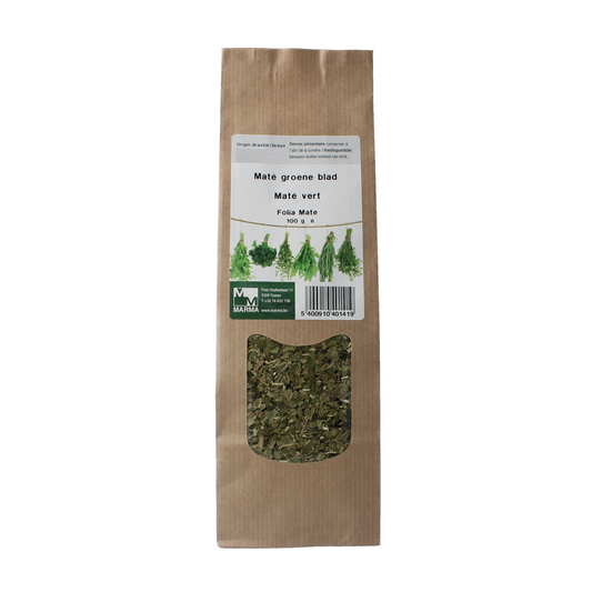 Marma Mate groene blad, 100g, fresh green tea leaves in a clear container, showcasing vibrant, dried tea leaves from Marma.